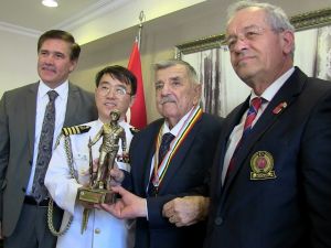 Kore gazisine 68 yıl sonra madalya