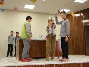 Öğrencilerden "Mucit Abla ile Küçük Mucitler" gösterisine ilgi