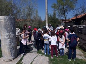 Çavdarhisar Aizonai Antik Kenti’ne ilgi her geçen gün artıyor
