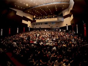 Kardeş Türküler’den Maltepe’de 25. yıl konseri