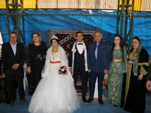 Vali Toprak, Kaya ve Noyan çiftinin düğün törenine katıldı