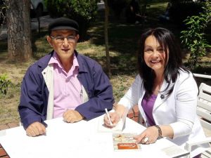 Fatma Yazıcı ilk şiir kitabını yayınladı