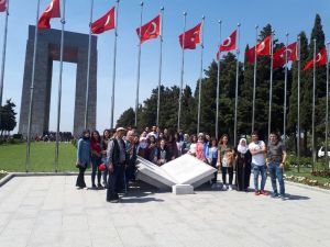 Üniversite öğrencilerinden Çanakkale gezisi