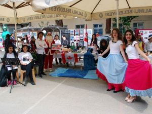 Manisa’da ülke tanıtım şenliği