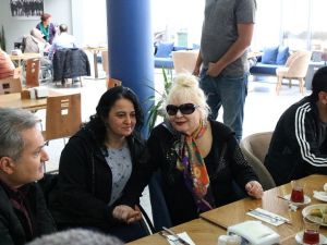 Muazzez Abacı’dan anlamlı ziyaret