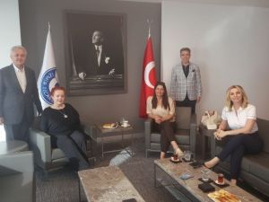 İTO  31. Sağlık Meslek Komitesi seçimlerinin kazananı kadınlar oldu