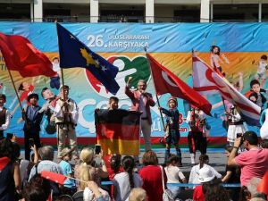 Karşıyaka Çocuk Şenliği’ne muhteşem final