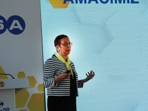 ’Arı Varsa Hayat Var’ Projesi ile arıcılara büyük destek