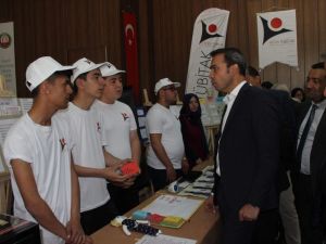 Müdür Yıldırım: İmam Hatip Liseleri dini eğitim vermenin dışında artık  bilimsel çalışmalarda yapıyor