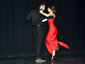 Dünya Dans Günü’nde ’barış’ için dans ettiler