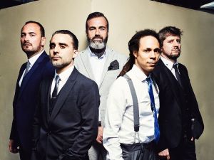 Cemal Reşit Rey’de Emel Sayın konseri