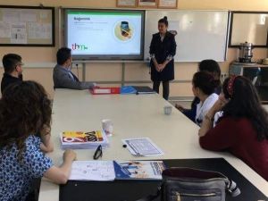 Çavdarhisar’da ’kriz yönetimi ve sosyal medya bağımlılığı’ çalıştayı