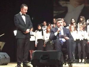 Aslanapalı öğrencilerden Türk Halk Müziği konseri