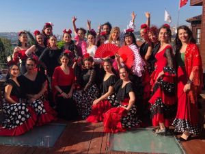 Dünya Dans Günü’nde flamenko gösterisi