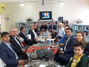 Müdür Cöre: Yapılabilecek çalışmalar için görüş alış verişinde bulunduk