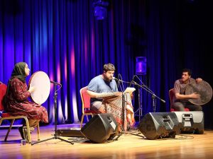 Unutulan çalgı ’Santur’la ilahiler