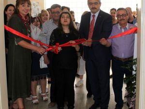 Nazilli Belediyesi resim kursiyerlerinden büyüleyici sergi