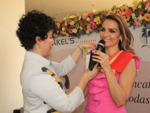 Akel’den renkli tüyolar