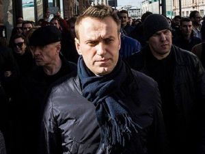 Apple ve Google, Rus muhalif Navalny’nin uygulamasını kaldırdı