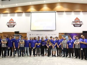 “BAU’dan Şampiyonlara Tam Burs Ödülü”