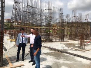 Yeni başhekim çalışmalara hızla başladı