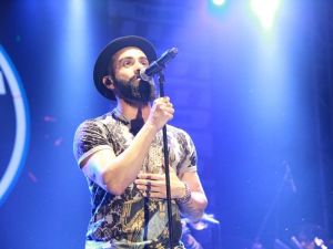 Gökhan Türkmen’den hayranlarına unutulmaz gece