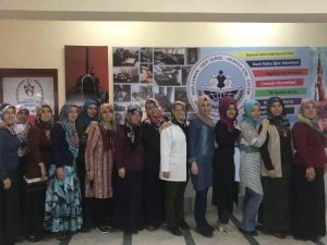 Altıntaş’ta ’’Dantel Anglez’’ kursu sona erdi