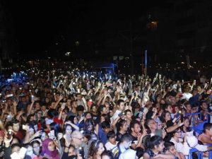 Göksel, Şarampol şenliklerinde Antalyalıları coşturdu
