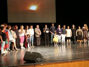 Kuşadası Belediyesi Kadın Tiyatrosu’na ’Direklerarası Seyirci’ ödülü