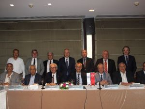 Egeli ihracatçılar dış ticaret üniversitesi kuruyor