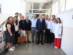 Egeli bilim insanlarından nefes yoluyla akciğer kanser teşhisi