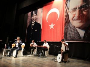 Aşık Mahzuni Şerif, Aydın’da anıldı