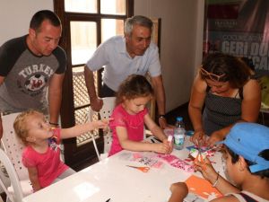 Kuşadası Belediyesi’nden kukla atölyesi