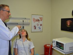 “Geniz eti tedavi edilmezse işitme kaybı oluşabilir”