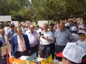 Kula’da TÜBİTAK 4006 Bilim Fuarı