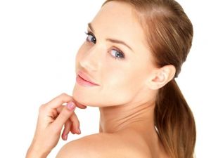 Dr. Vecdi Bayramoğlu: ’’Elleriniz ameliyatsız gençleşsin’’