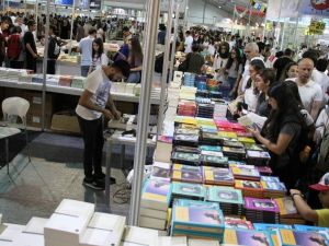 Aydın’da kitap izdihamı