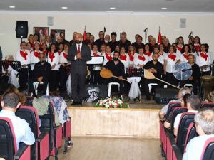 Bayraklı’da THM Korosu konseri