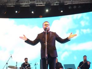 Mustafa Cihat Esenlerlilerle buluştu