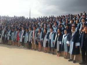 Kuşadası Turizm Fakültesi’nde 40. dönem mezuniyet heyecanı