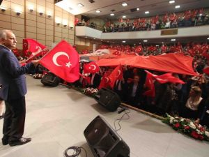 Bayraklı’da ’Ustaya Saygı’ konseri