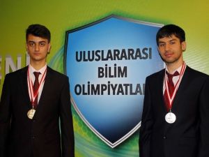 İhlas Koleji öğrencileri TÜBİTAK Milli Takımında