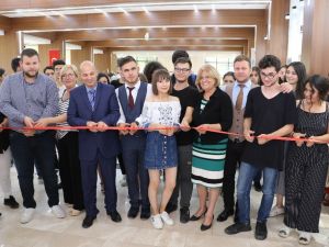 Öğrenci ve kursiyerlerden ortak sergi