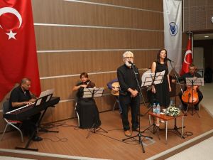 Akademisyenlerin müzik tutkusu