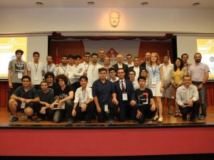 Gençler robot tasarımlarıyla şaşırttı