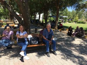 Binlerce öğrenci YKS öncesi gerçek sınavı yaşadı