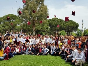 Nazilli Mesleki ve Teknik Anadolu Lisesi mezunlarını uğurladı