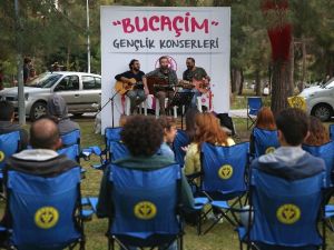 Buca’da çim konserleri