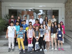 Minikler üniversiteli oldu