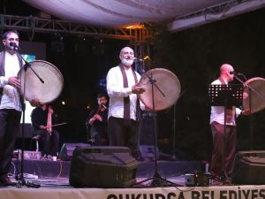 Grup Tillo sınırda konser verdi